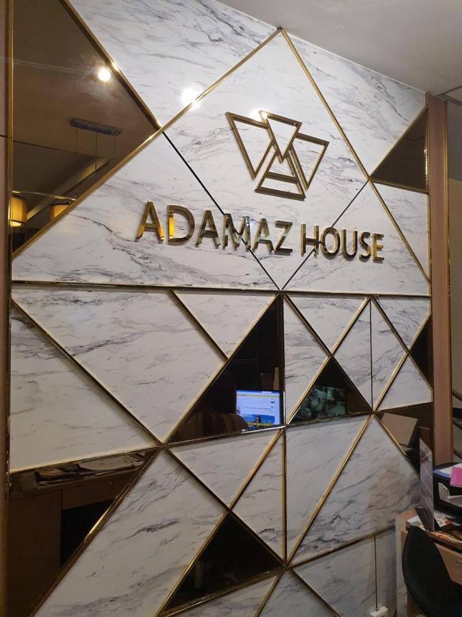 Adamaz House Hotel Банкок Екстериор снимка