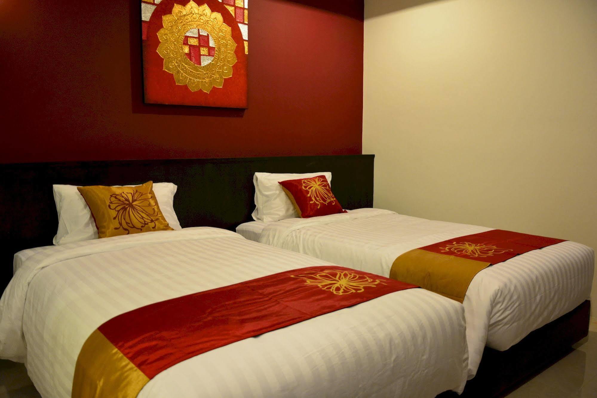 Adamaz House Hotel Банкок Екстериор снимка