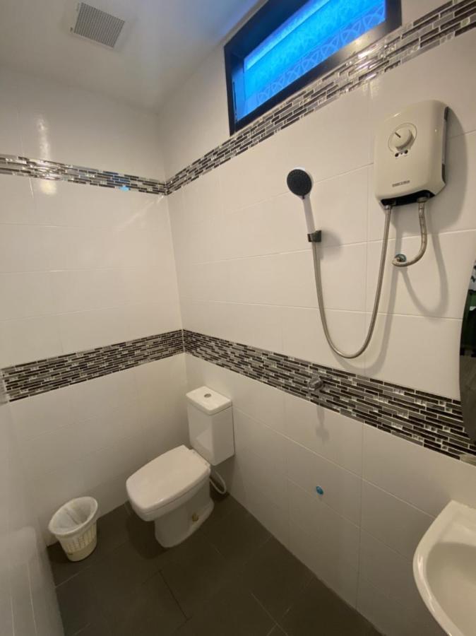 Adamaz House Hotel Банкок Екстериор снимка